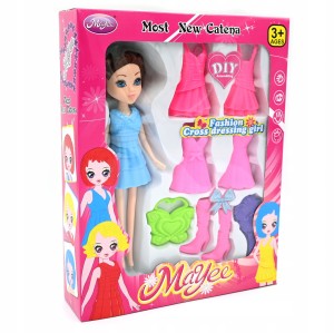 LALKA Z UBRANKAMI I AKCESORIAMI RÓŻNE KOLORY